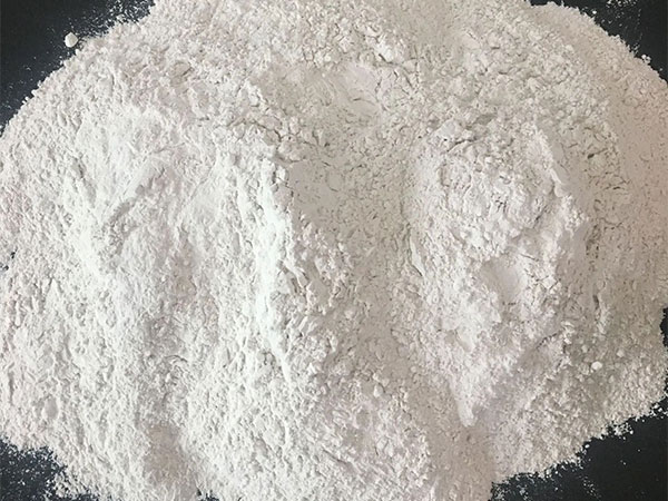 氧化鈣（生石灰）